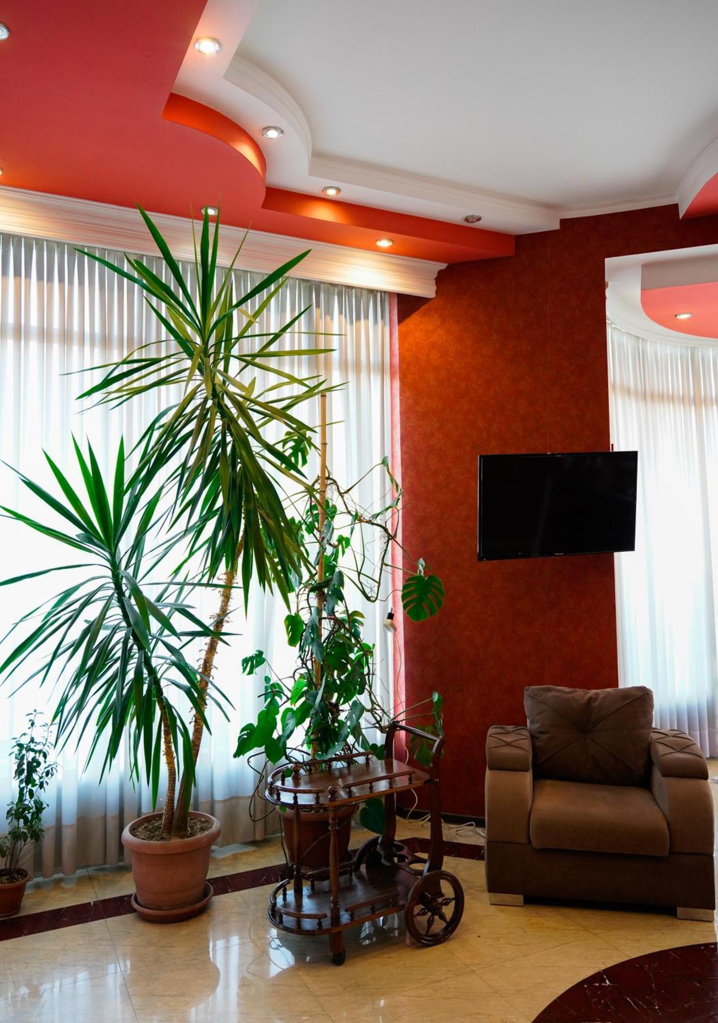 Hotel Monopoli קוטאיסי מראה חיצוני תמונה