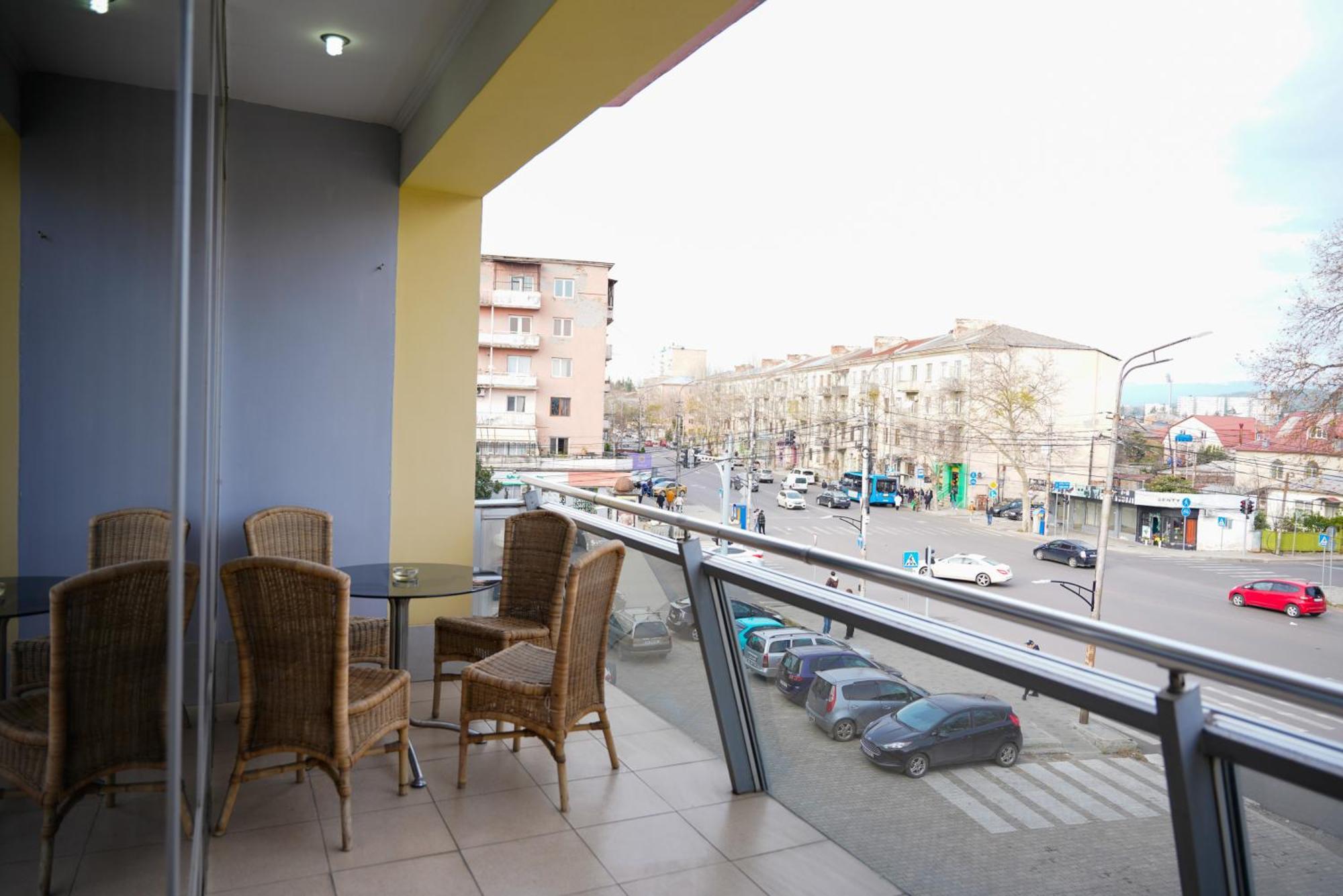Hotel Monopoli קוטאיסי מראה חיצוני תמונה