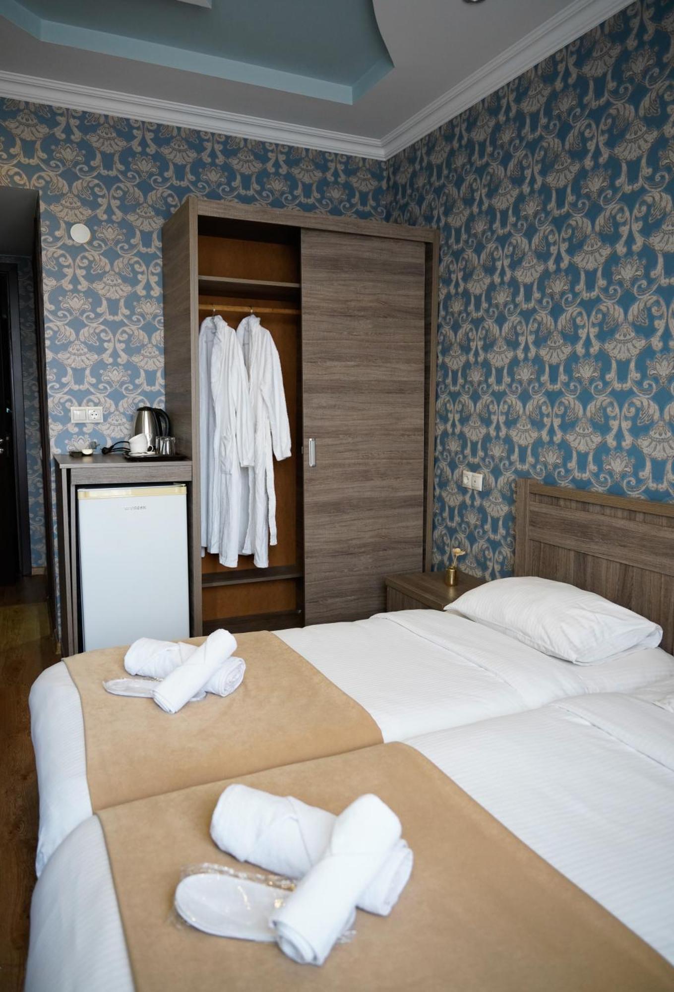 Hotel Monopoli קוטאיסי מראה חיצוני תמונה